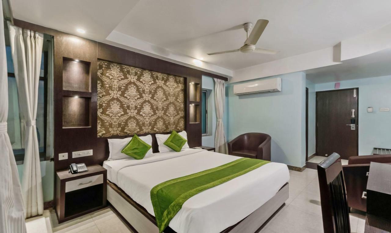 Oyo 3811 Geetanjali Regency Ξενοδοχείο Καλκούτα Εξωτερικό φωτογραφία