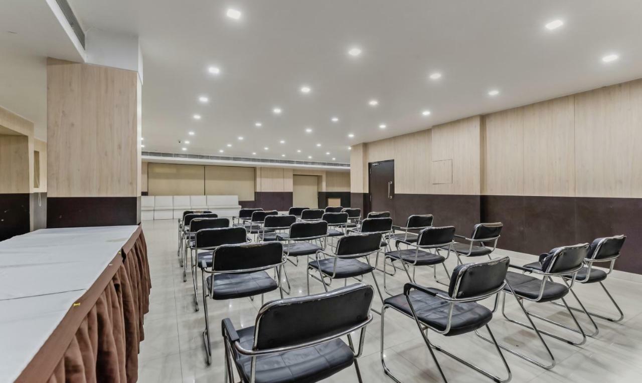 Oyo 3811 Geetanjali Regency Ξενοδοχείο Καλκούτα Εξωτερικό φωτογραφία